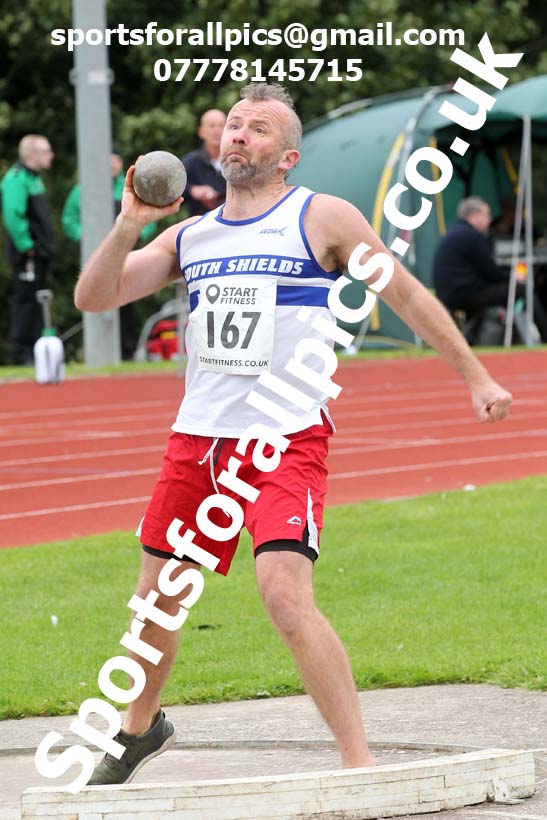 Shot putt, NECAA Open Meeting, Morpeth, Sunday, September 27th. David T. Hewitson/Sports for All Pics